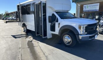 2019 Ford F550 Diesel | Glaval 14 Passenger Wheelchair Accessible Bus 1000 lbs BraunAbility Lift full
