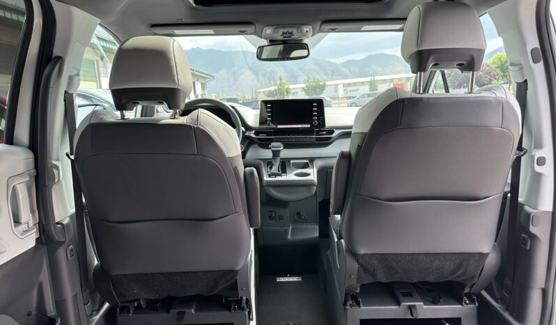 2024 Toyota Sienna Hybrid XSE Plus AWD | The New Vantage Mobility Northstar Wheelchair Accessible Conversion full