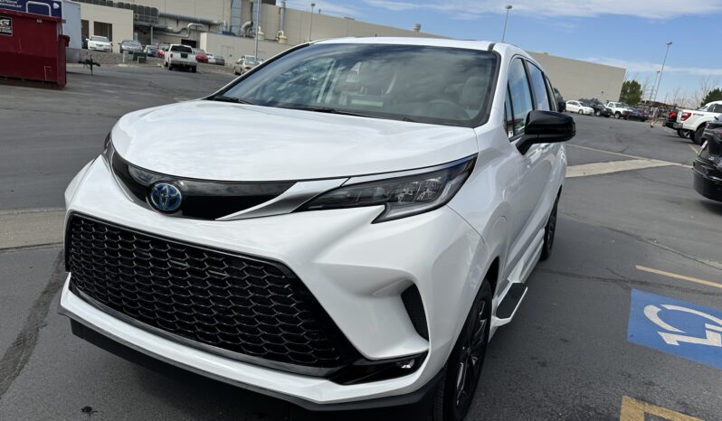 2024 Toyota Sienna Hybrid XSE Plus AWD | The New Vantage Mobility Northstar Wheelchair Accessible Conversion full