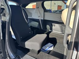 2024 Toyota Sienna XLE Leather Sunroof | VMI Manual Rear Entry ADA Wheelchair Conversion full