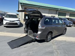 2015 Toyota Sienna SE | Freedom Motors Manual Rear Entry Wheelchair Accessible Conversion full