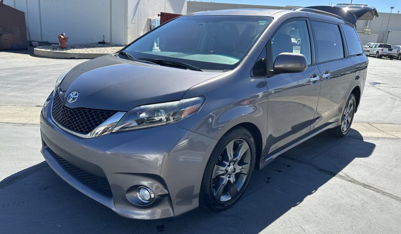 2015 Toyota Sienna SE | Freedom Motors Manual Rear Entry Wheelchair Accessible Conversion full