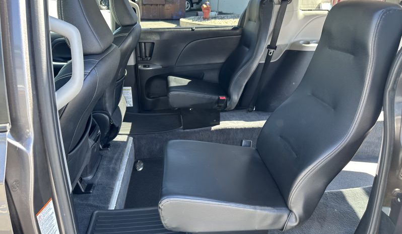 2015 Toyota Sienna SE | Freedom Motors Manual Rear Entry Wheelchair Accessible Conversion full