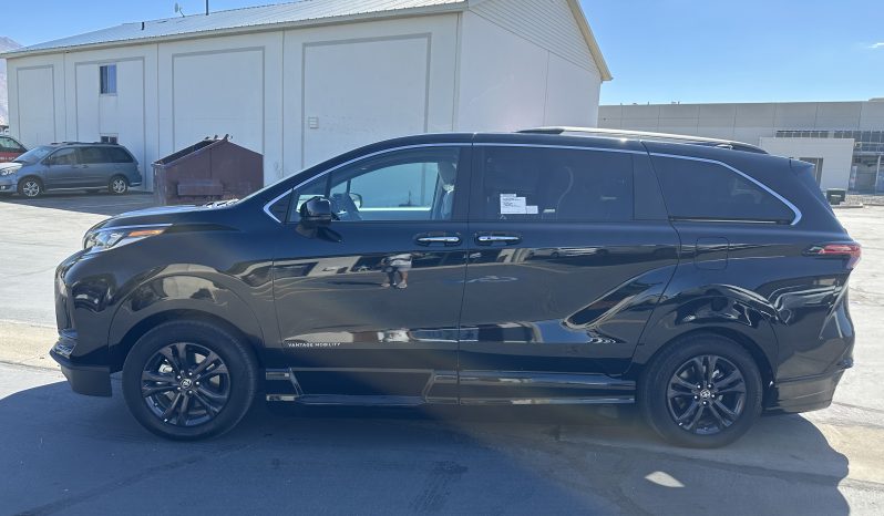 2024 Toyota Sienna Hybrid XSE Plus AWD | The New Vantage Mobility Northstar Wheelchair Accessible Conversion full