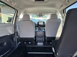 2024 Toyota Sienna LE | VMI Manual Rear Entry ADA Wheelchair Conversion full